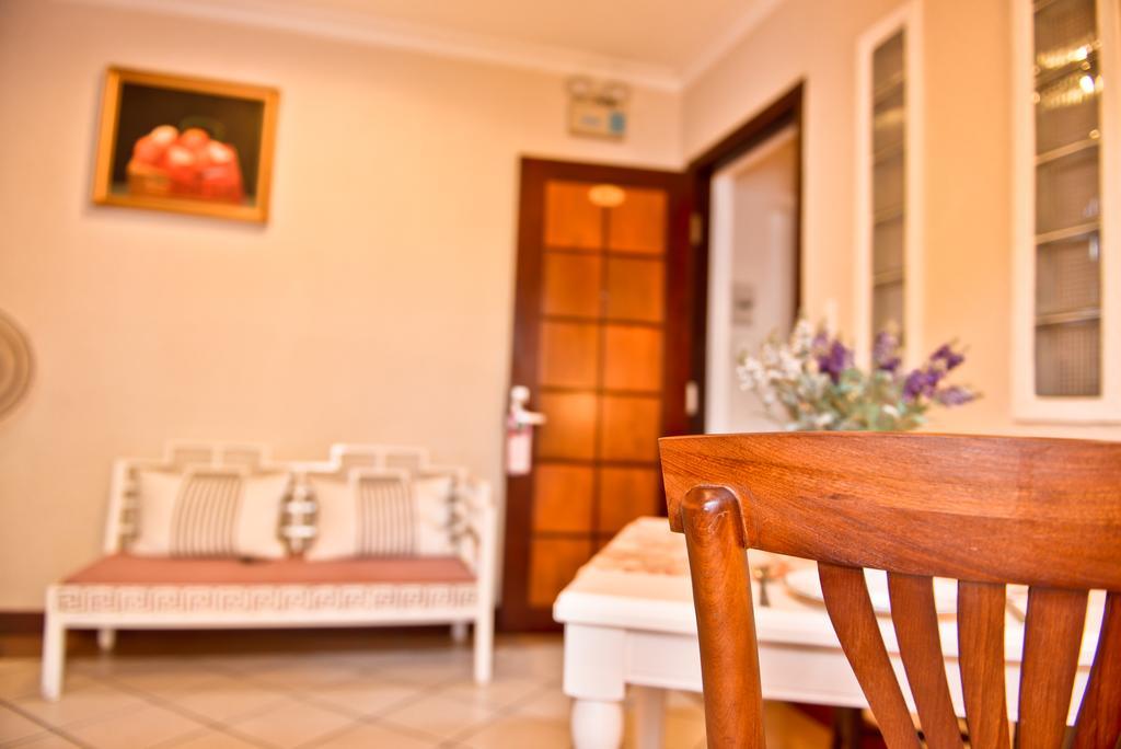 Cam Ly Boutique Apartment & Hotel Ho Chi Minh City Bagian luar foto